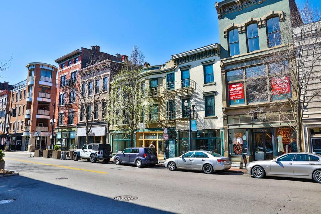 **New Radiant Stay In The Thrust Of Otr* W/Parking Cincinnati Exterior photo
